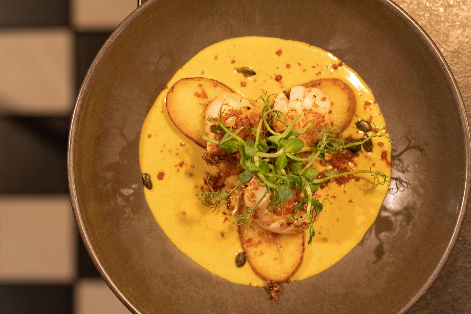 Il Pavone / Nonna Gina's