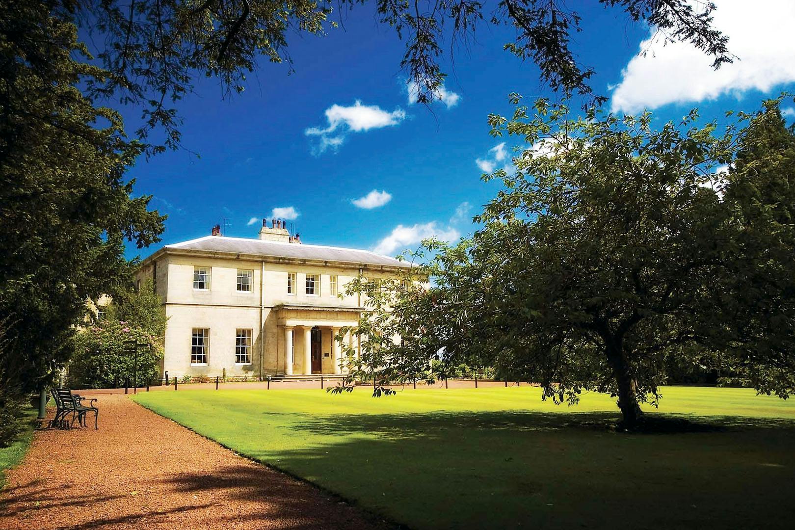 Macdonald Linden Hall