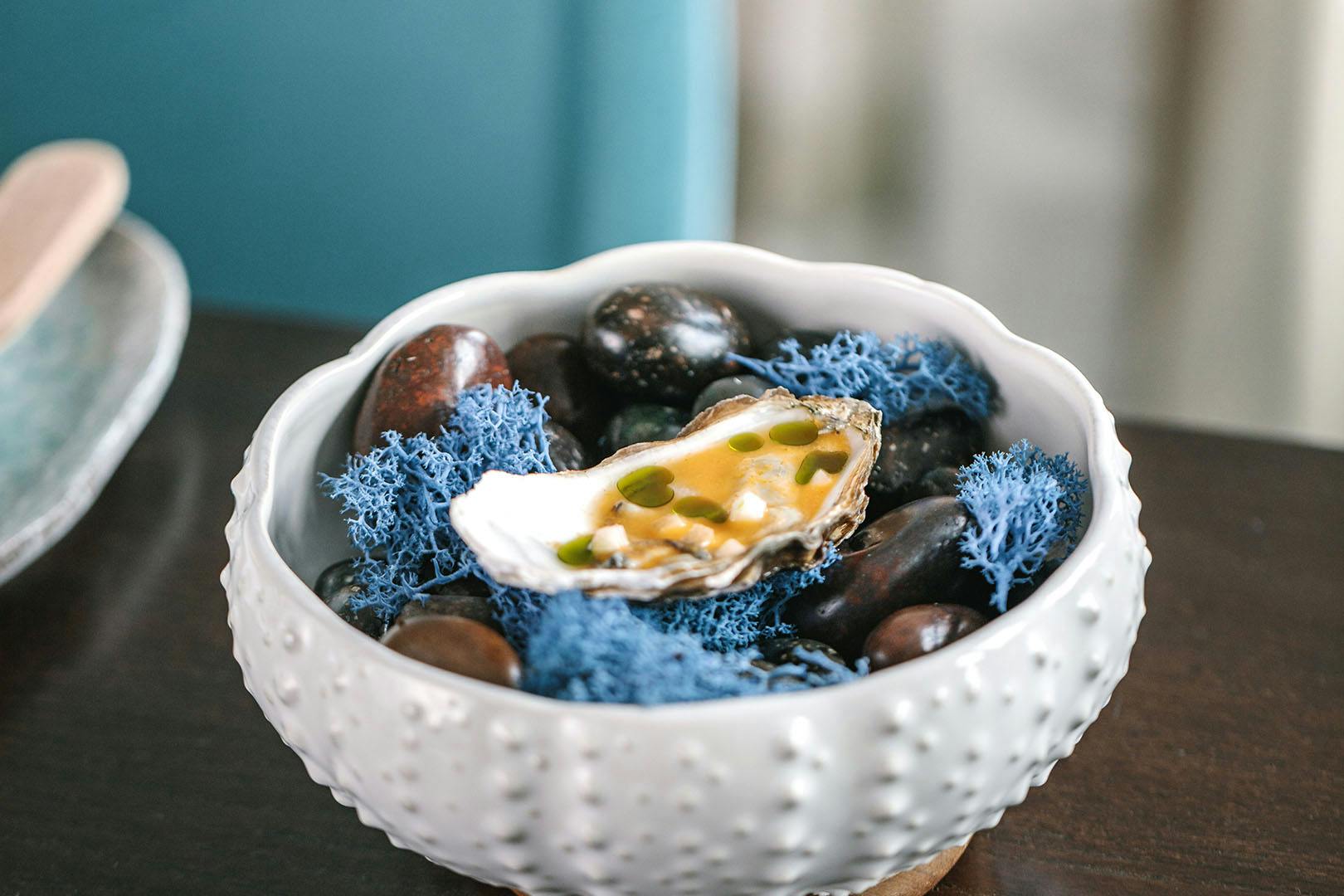 Dean Banks at the Pompadour