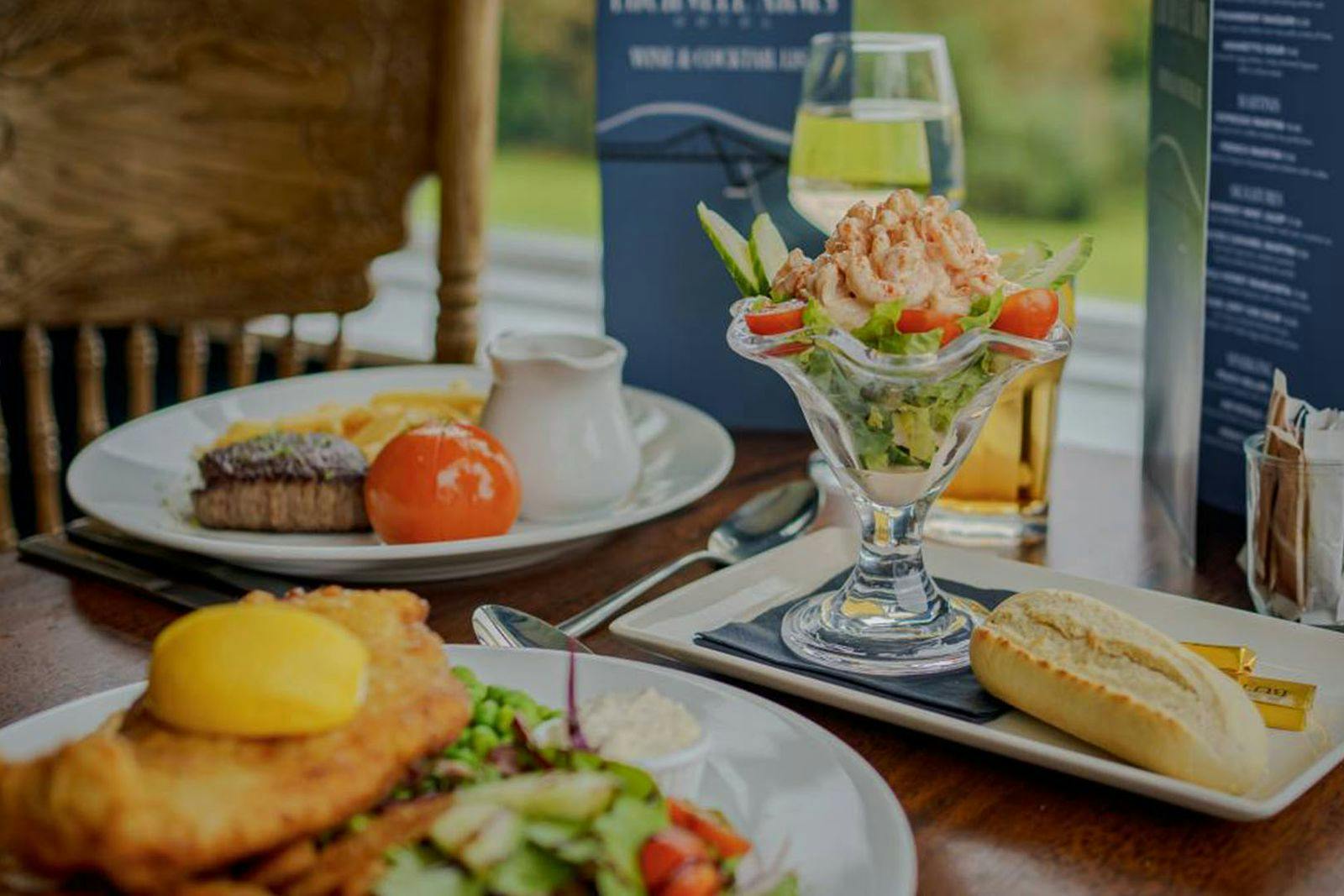 Lochnell Arms Hotel