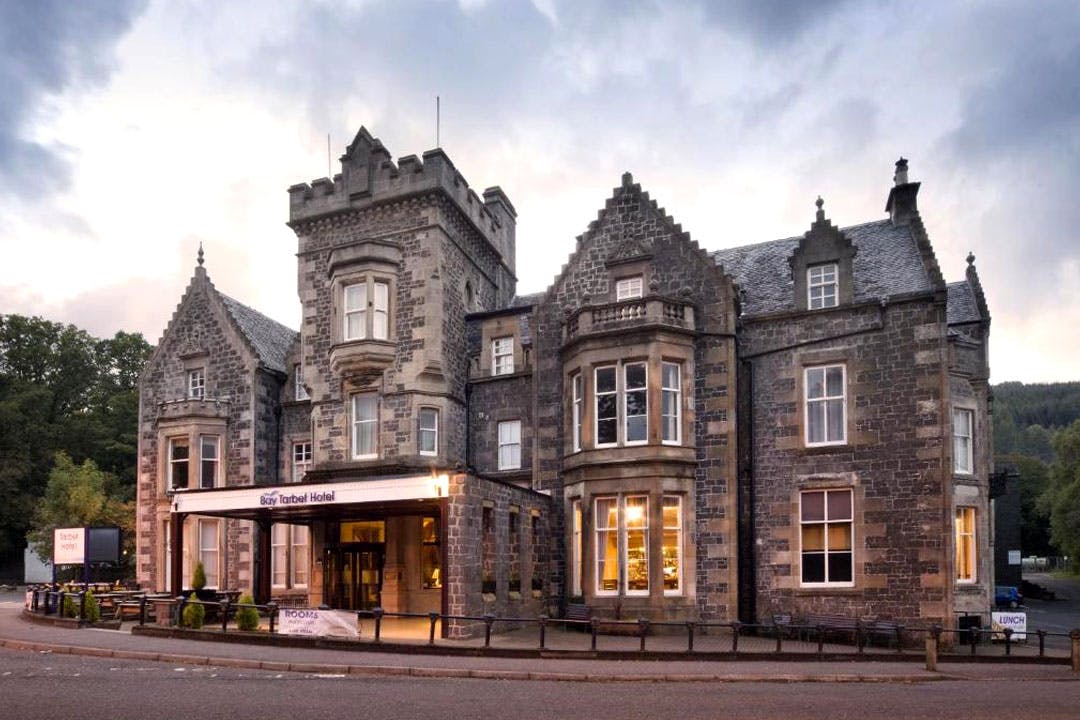 Tarbet Hotel