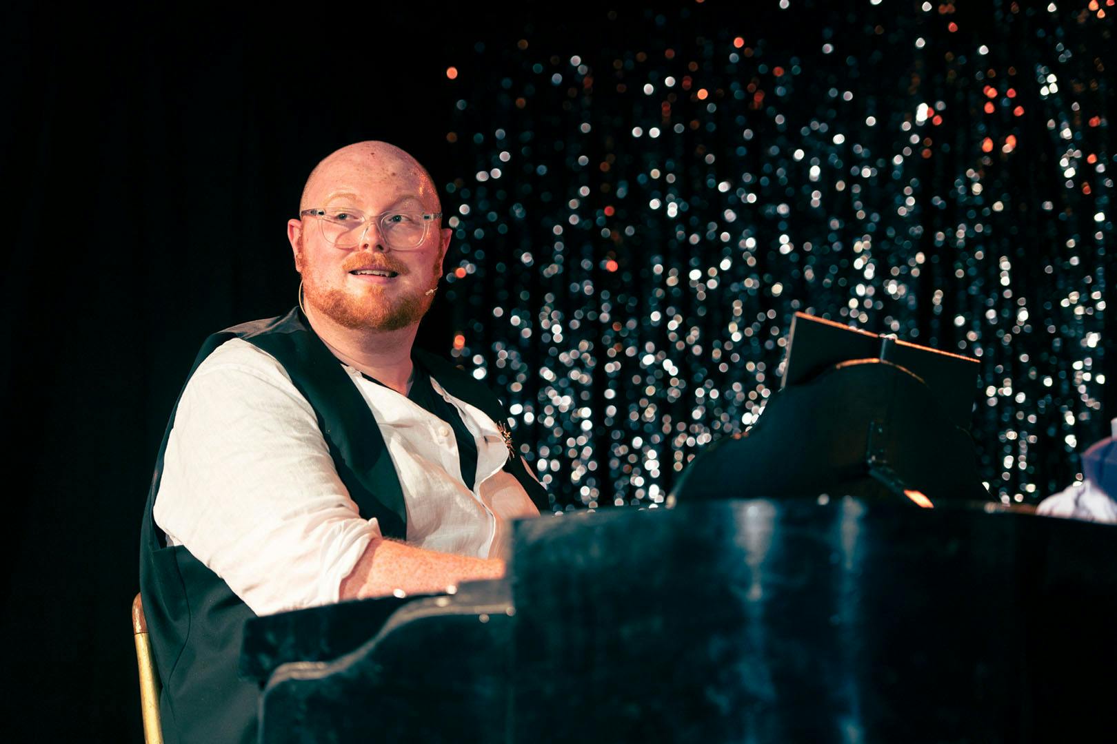 A Play, A Pie & A Pint at Òran Mór