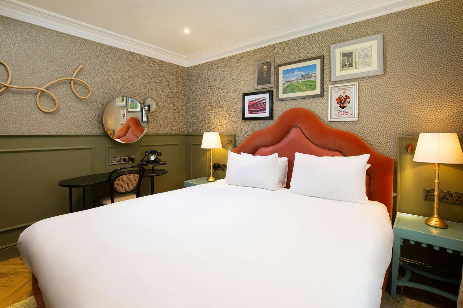 Elmbank Hotel, Tapestry Collection by Hilton