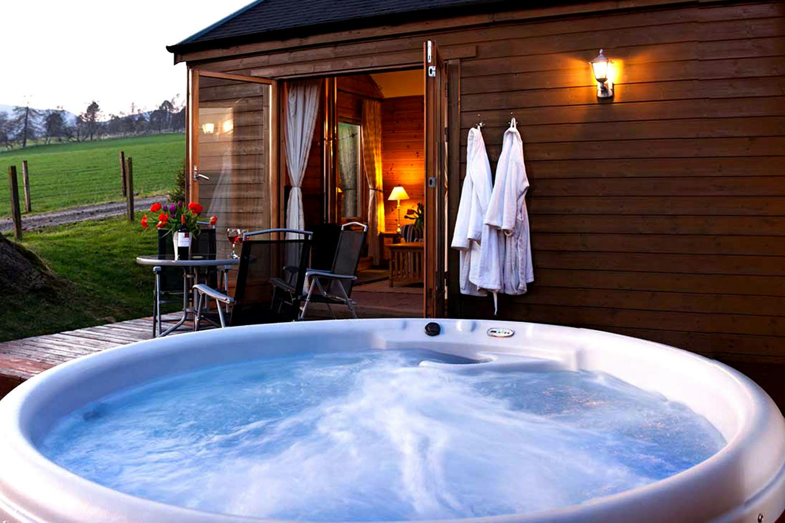 Kinnaird Woodland Lodges