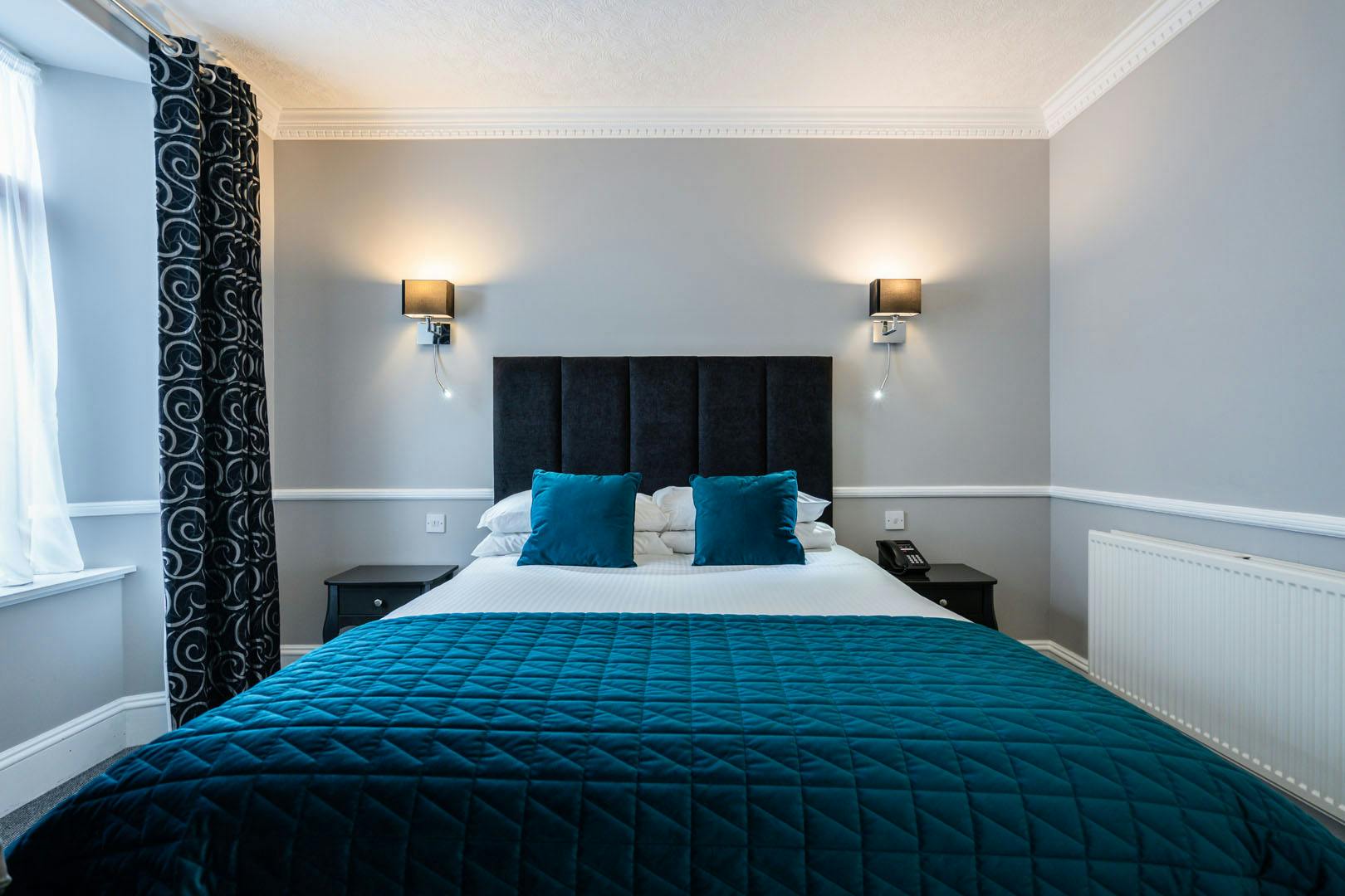 New Inn Hotel