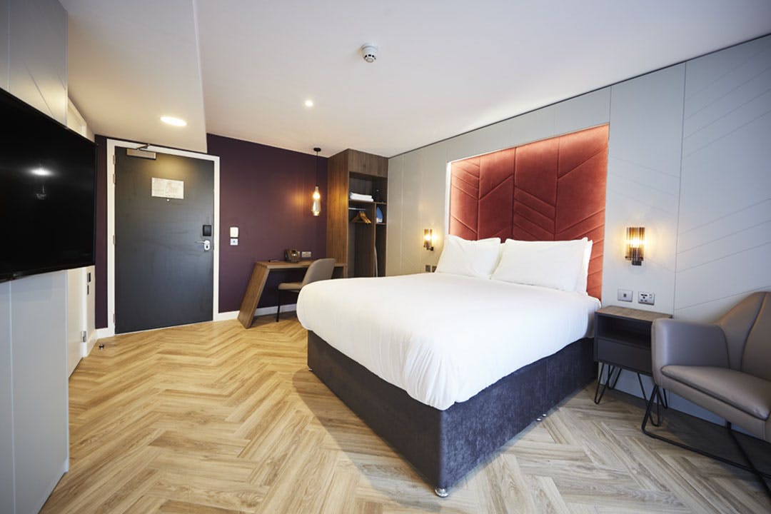 Roomzzz York City
