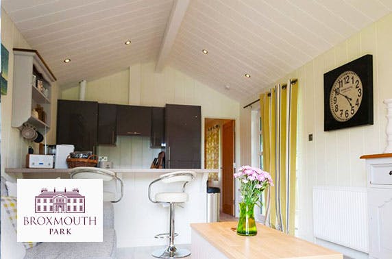 Lodge by the Lake at Broxmouth Park