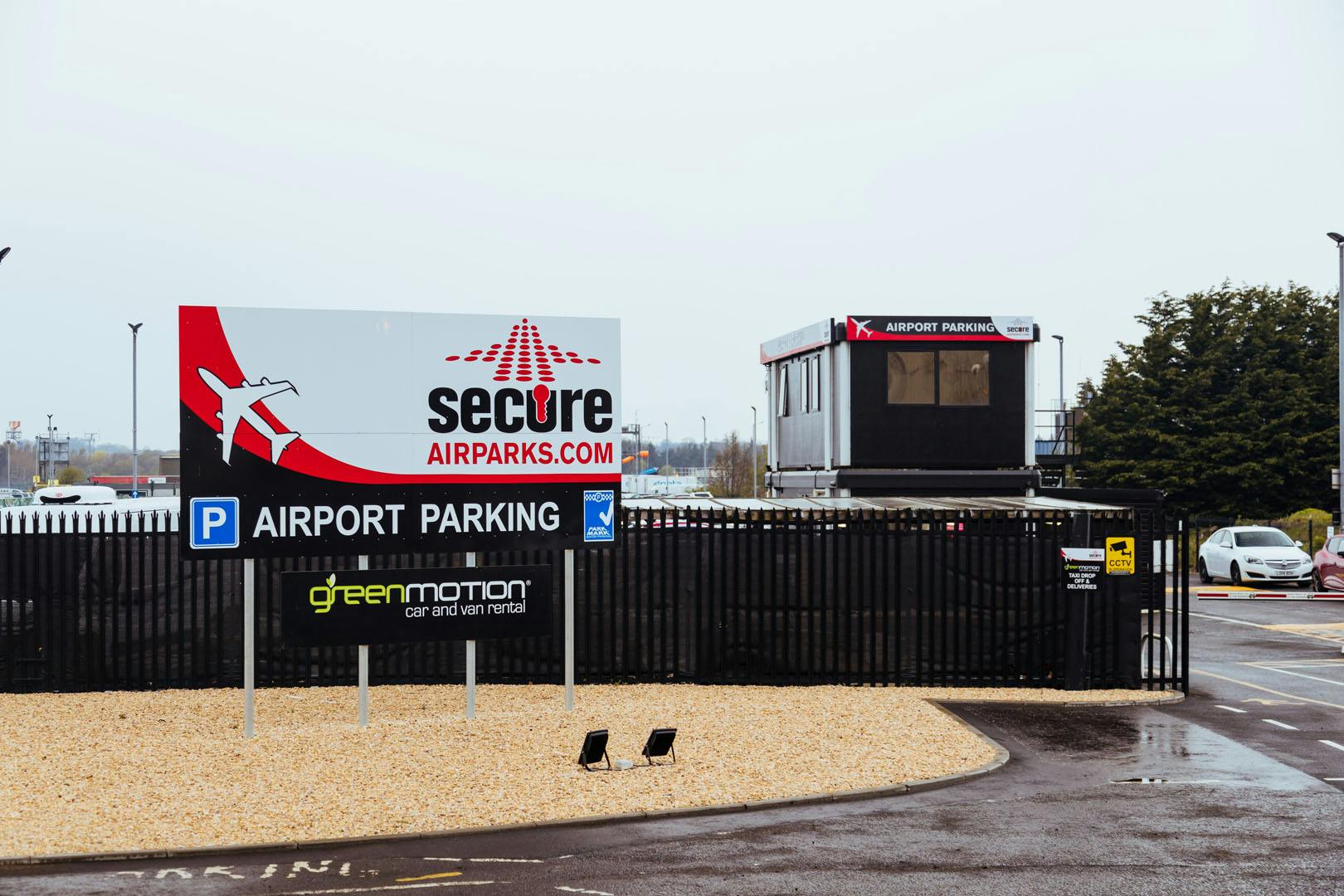Edinburgh Airport parking