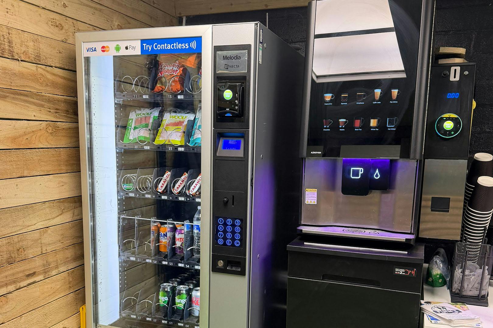 Jetts Indoor Dog Park