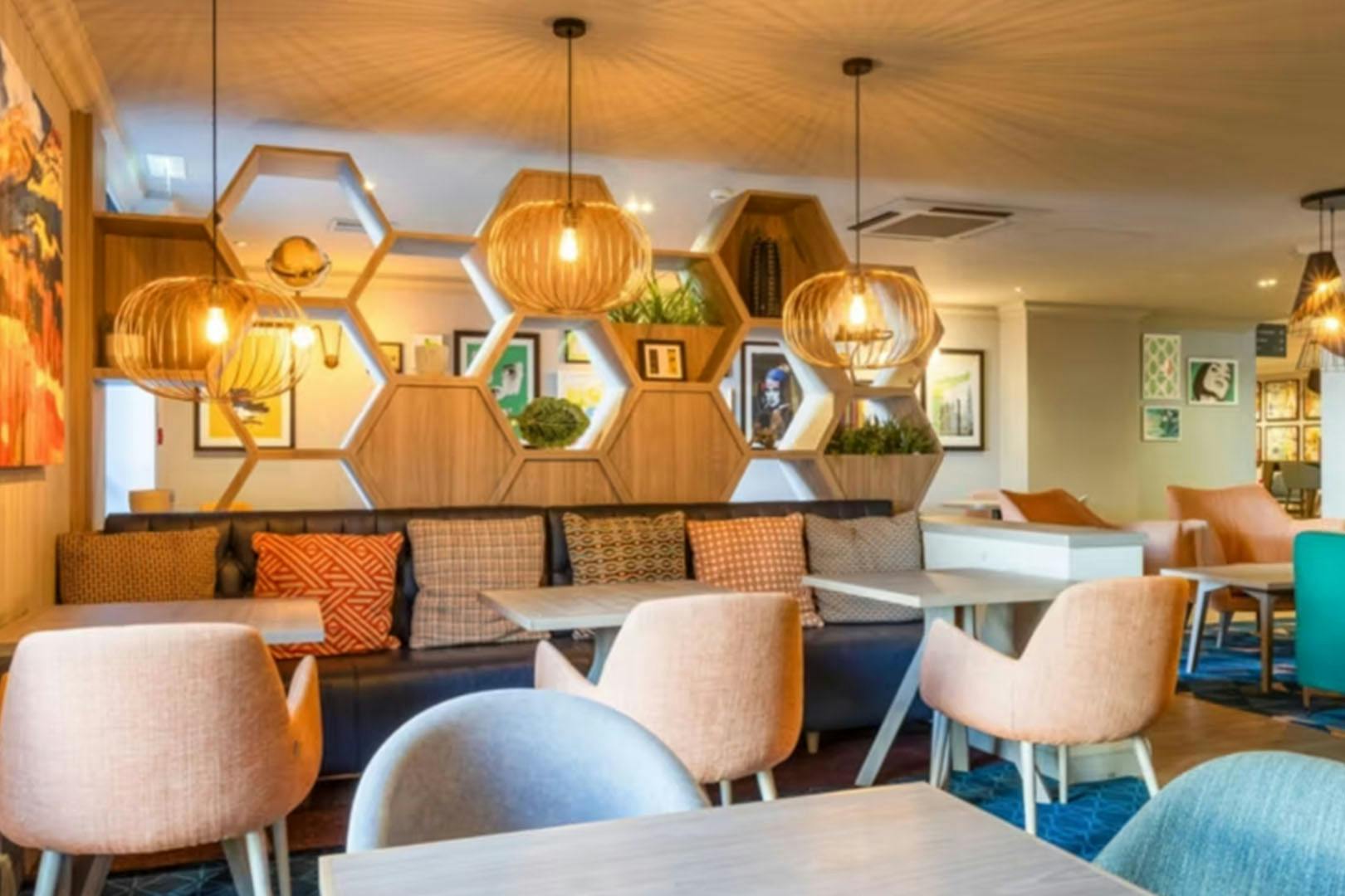 Holiday Inn Glasgow Airport