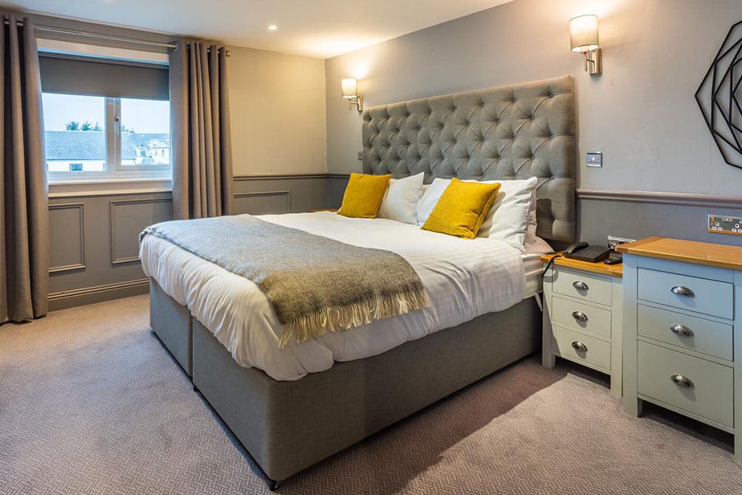 Kinloch Hotel