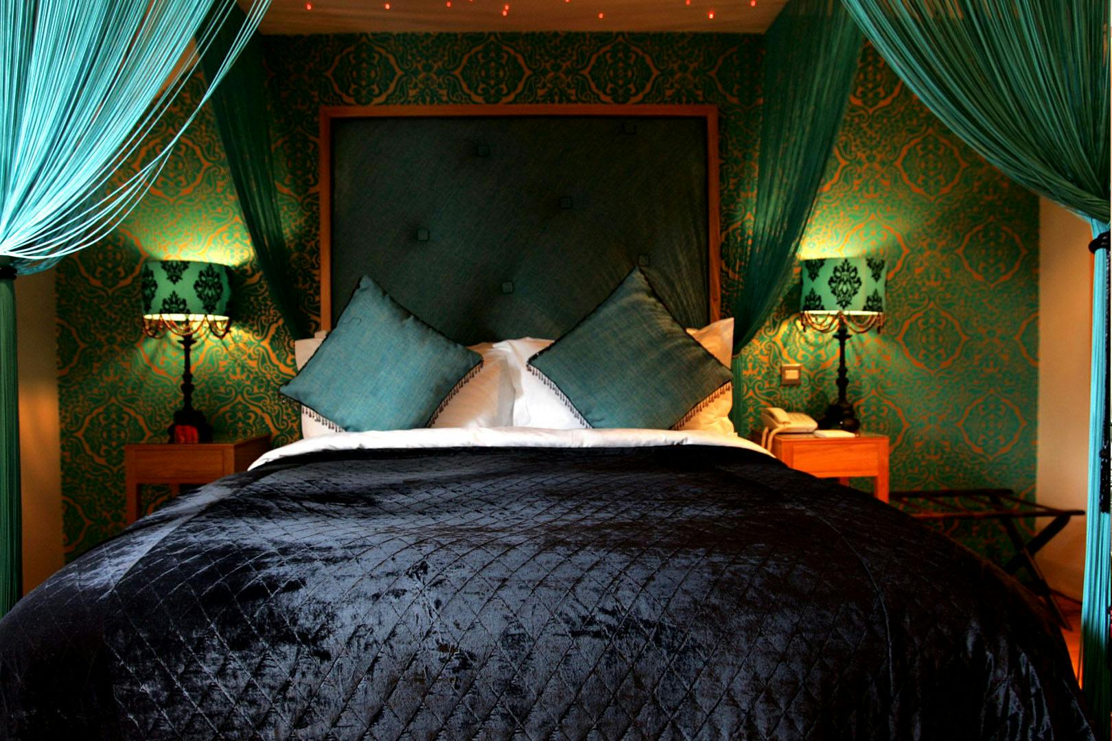 Glenskirlie Castle Hotel