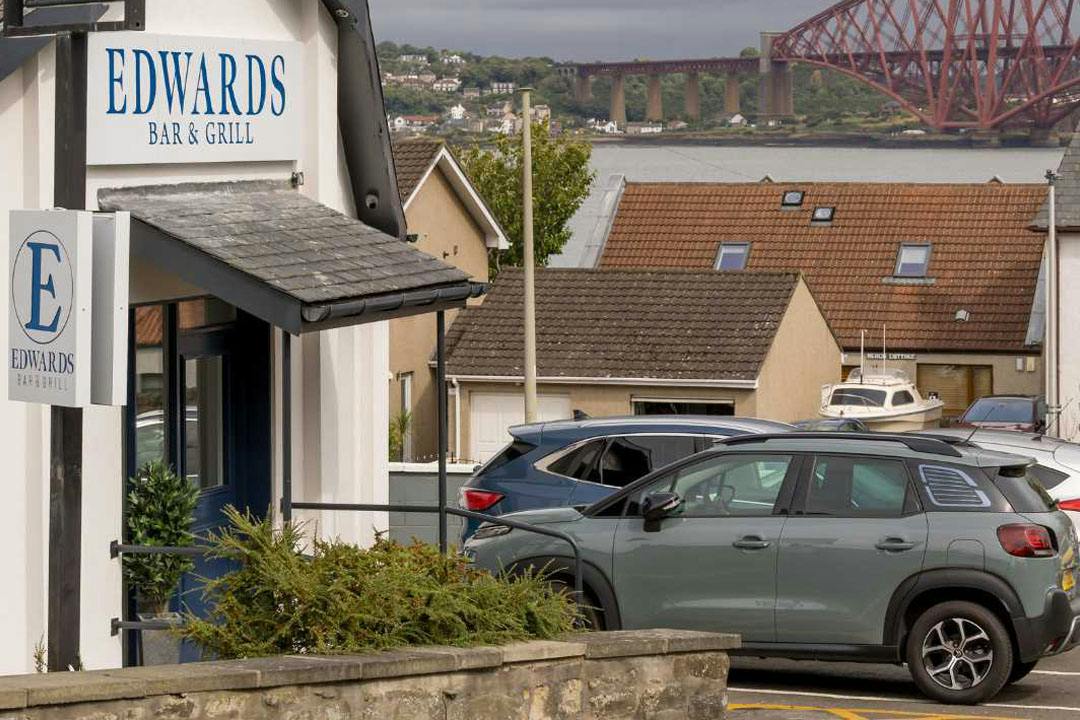 Edwards Bar & Grill, South Queensferry – itison
