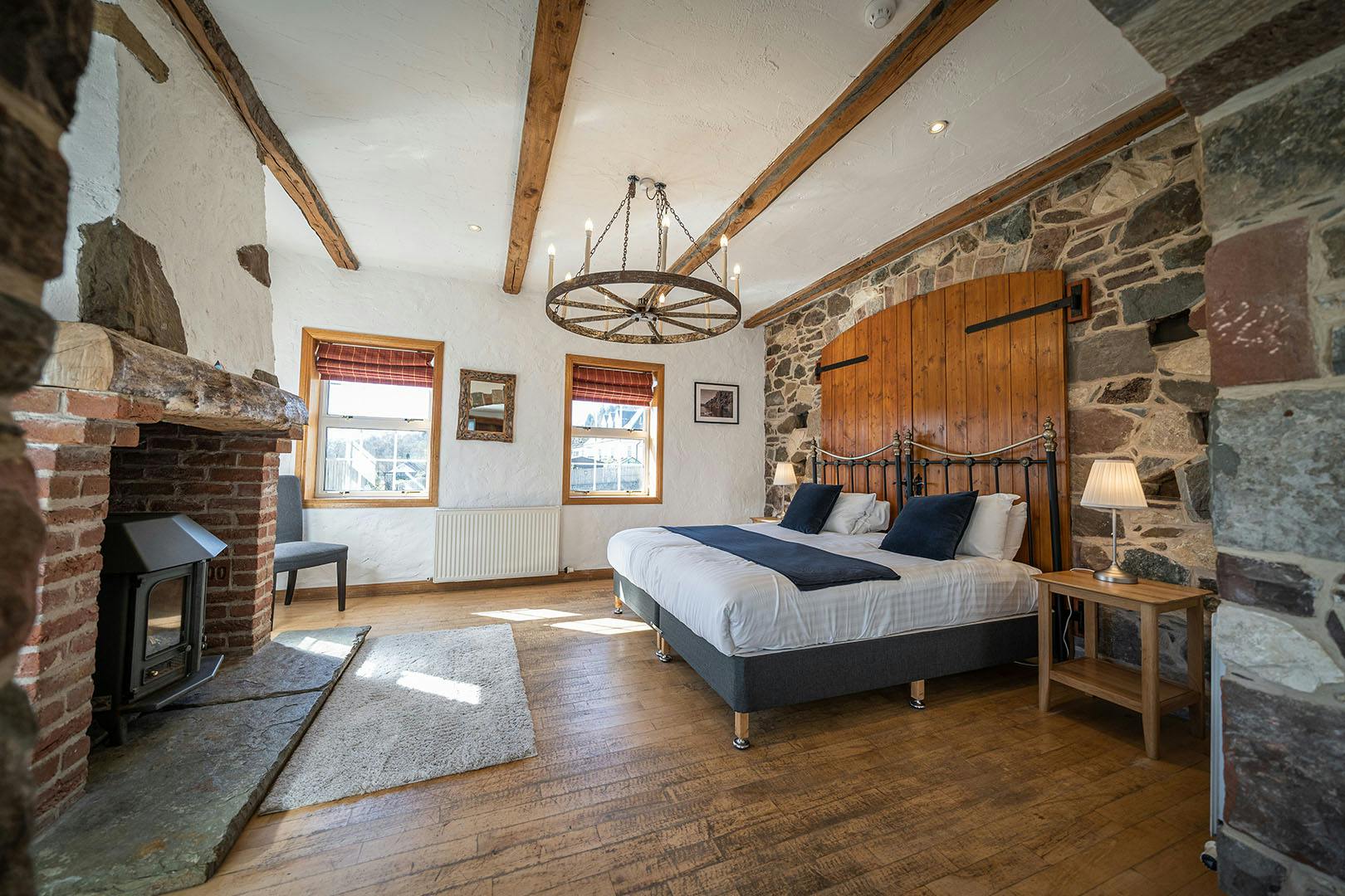 The Oak Tree Inn 