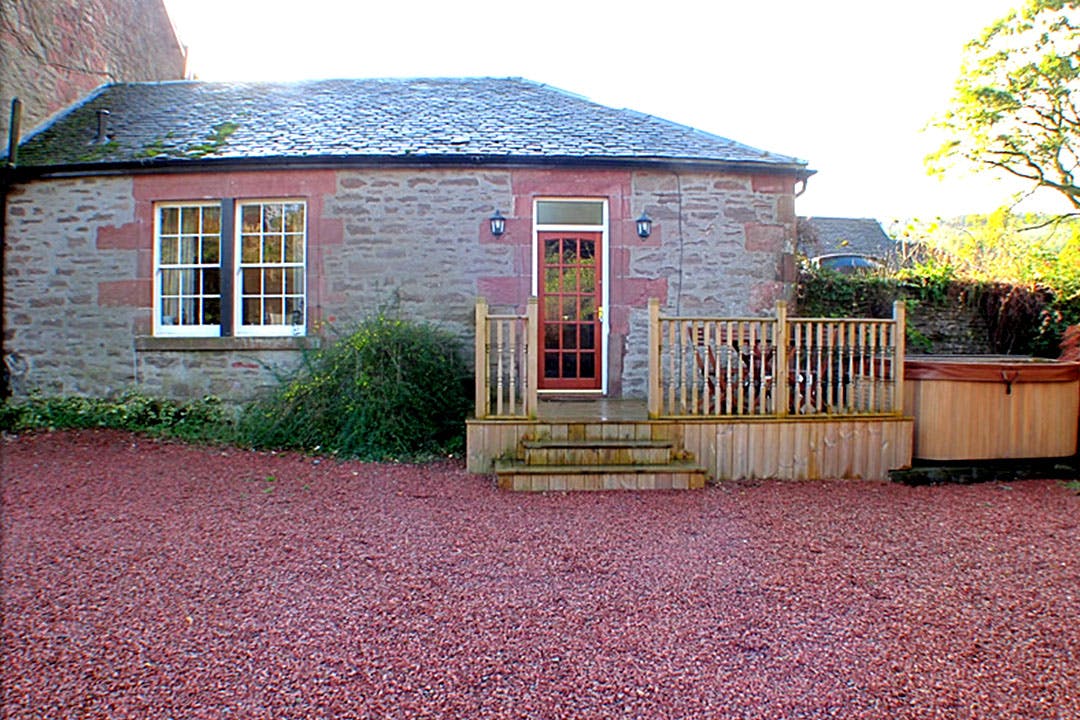 Auchendennan Farm Cottages