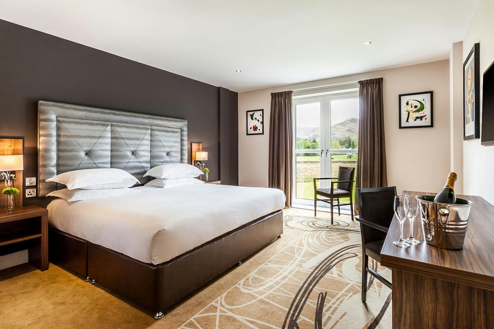 Daffodil Hotel & Spa