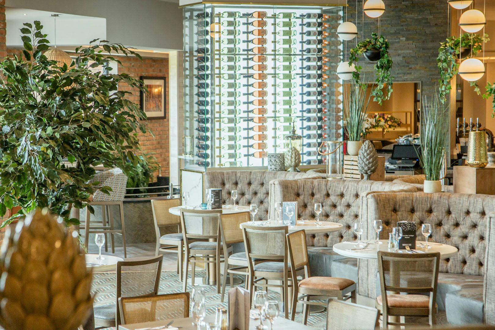 4* Riverside Lodge Hotel