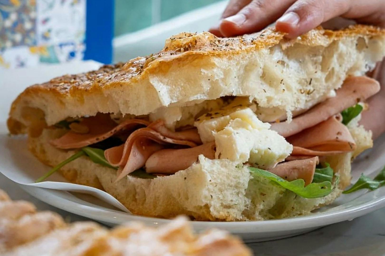 Santa Lucia Deli