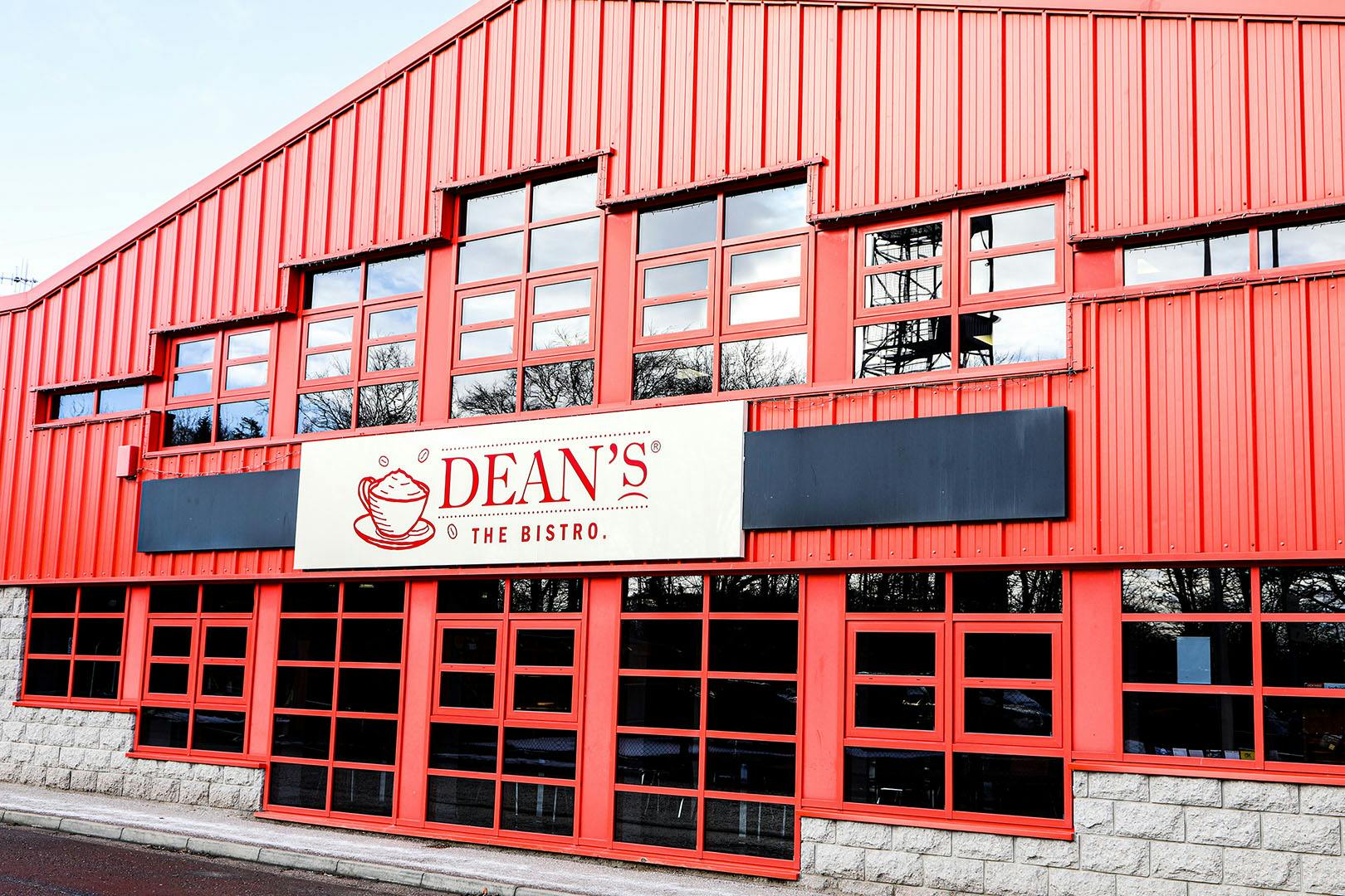 Dean's of Huntly