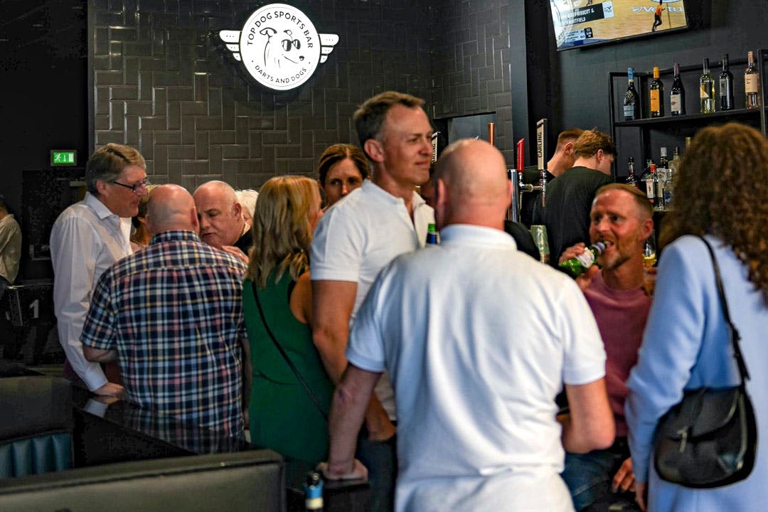 Top Dog Sports Bar
