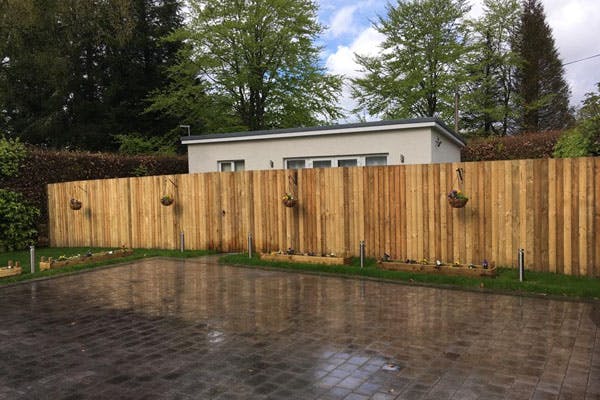 White Cottage at Loch Lomond