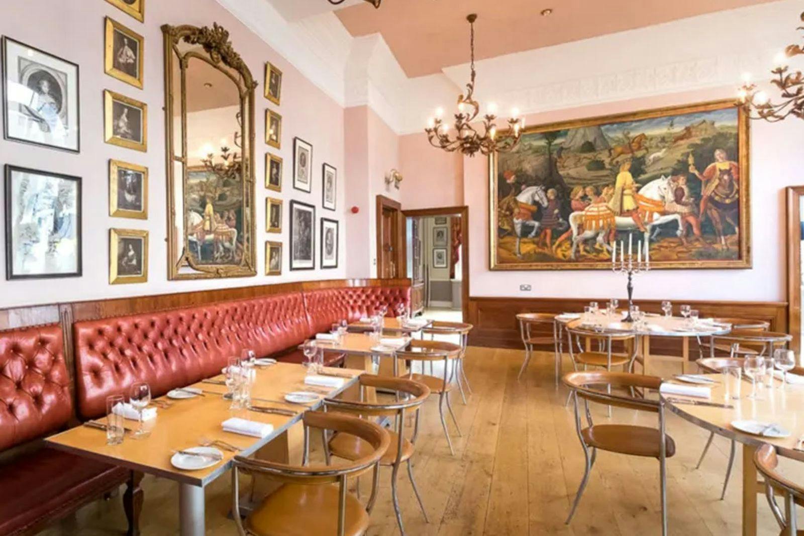 The Racquet Club Hotel
