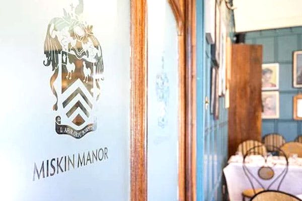 4* Miskin Manor