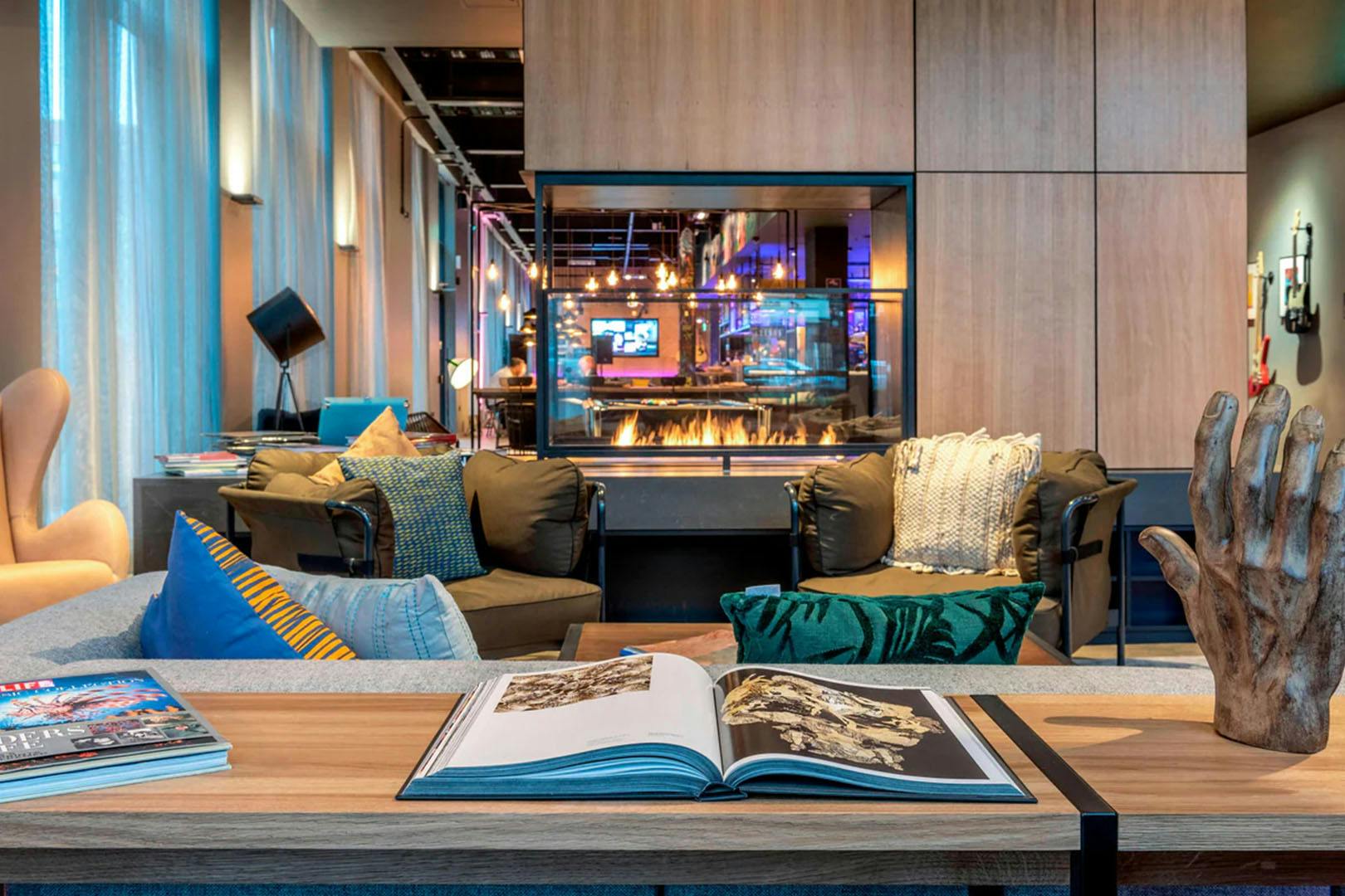 Moxy Glasgow