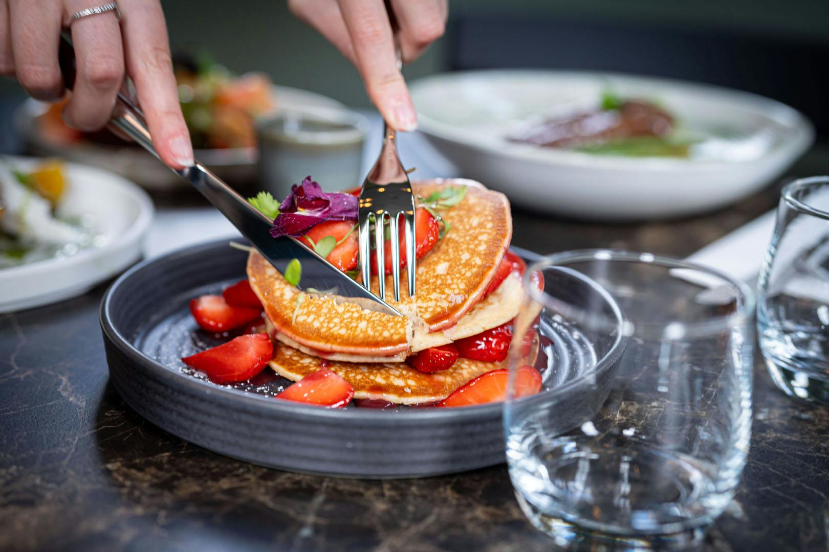 Canopy Kitchen & Courtyard