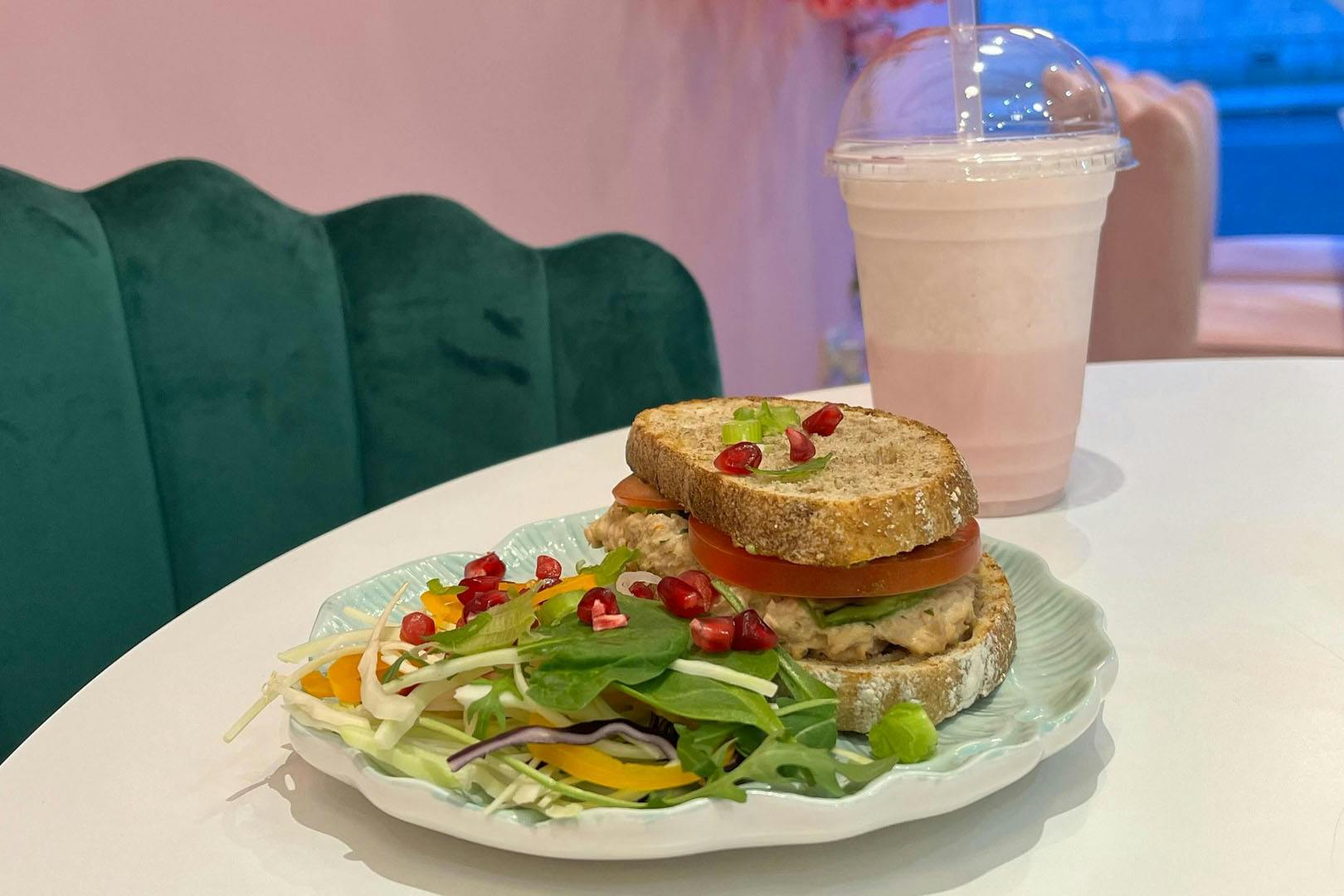 Cafe Oregano