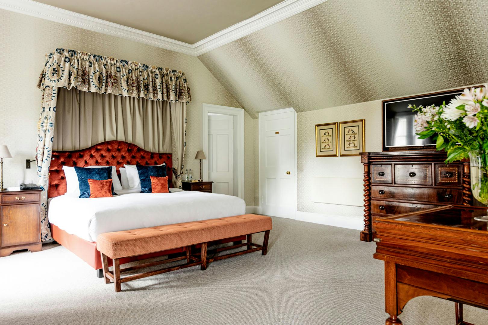 SCHLOSS Roxburghe Hotel & Golf Course