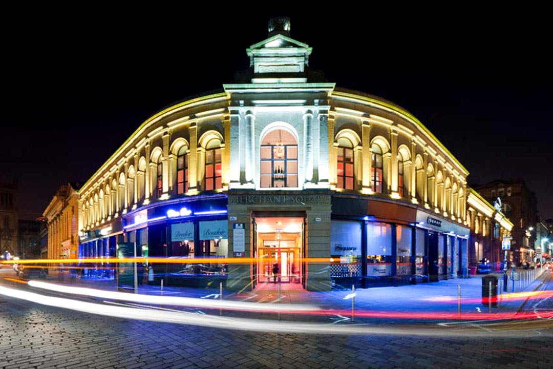 Metropolitan Bar and Restaurant