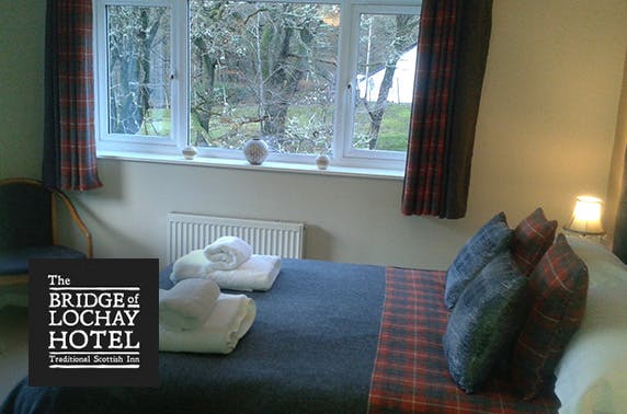 Bridge of Lochay Hotel